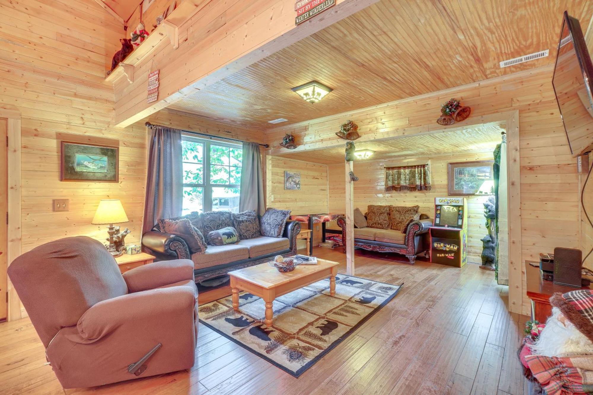 Just Fur Relaxin Sevierville Cabin With Hot Tub! Екстериор снимка